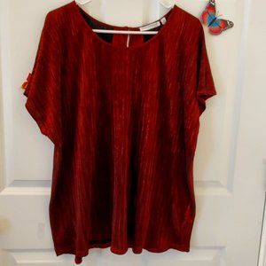 Notations Woman Shimmering Red Top, Size 3X